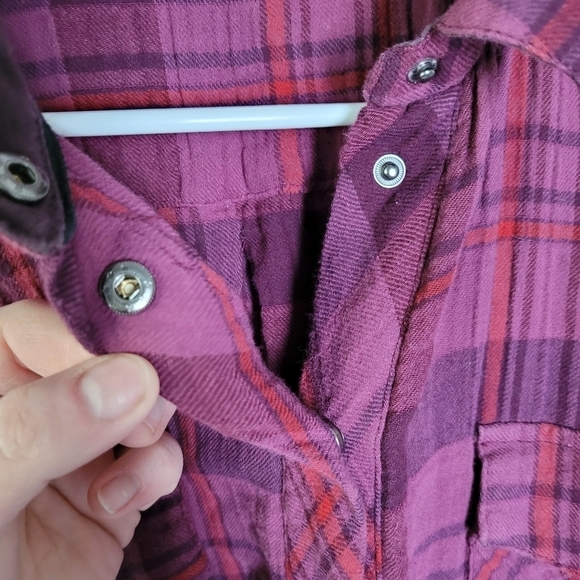🌀 Kut From The Kloth Flannel Snap Button Down. Purple pink. Very soft! EUC - Picture 4 of 4